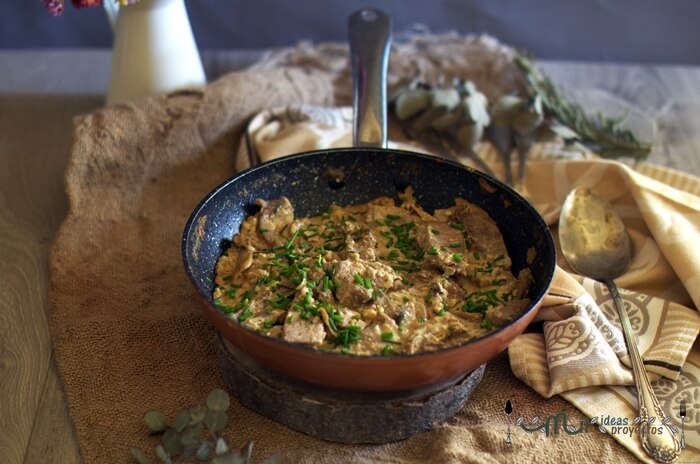 paso a paso ternera con salsa de portobello