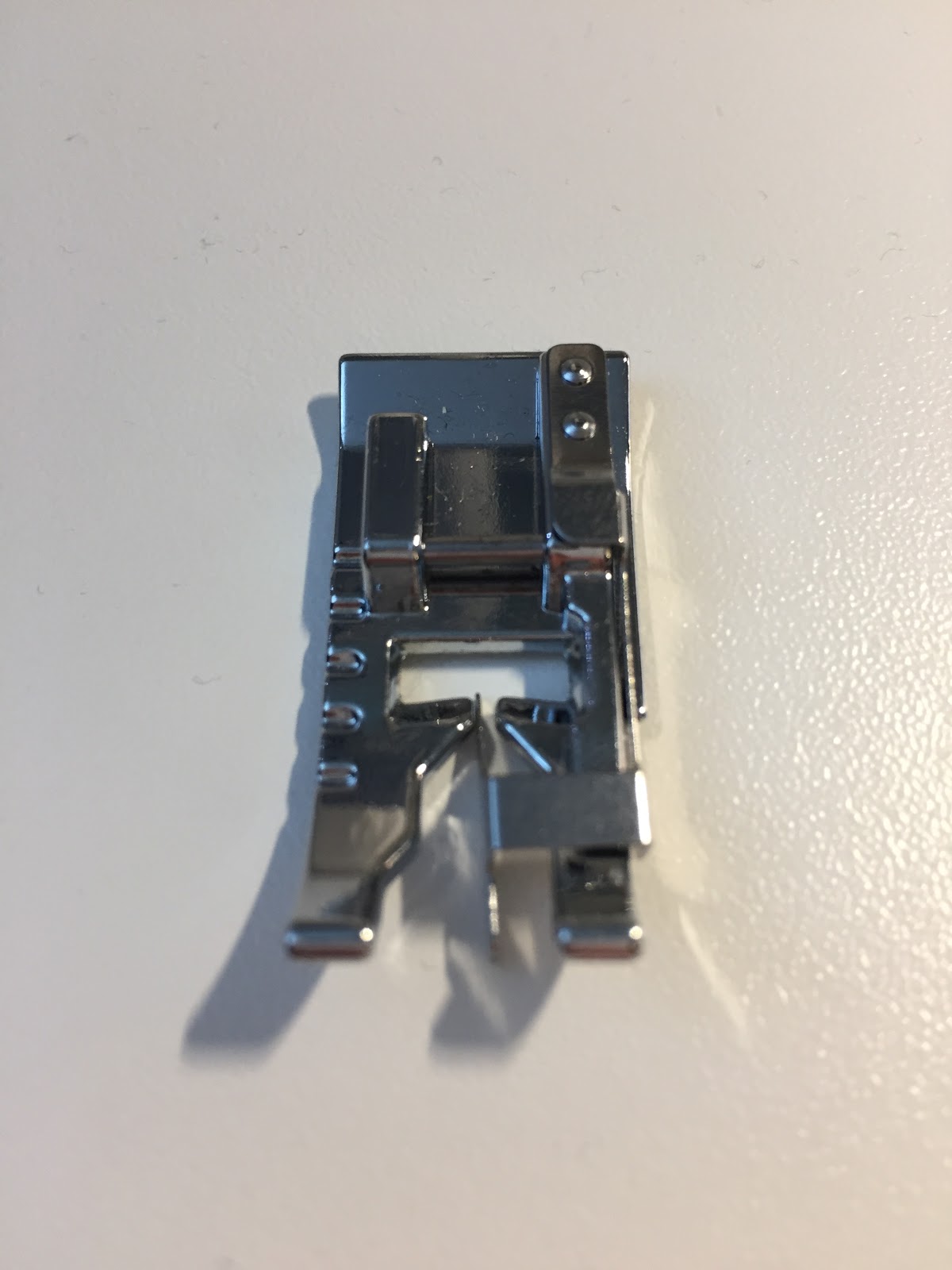 Angela Sews (and other nonsense) Stitch in the Ditch Presser Foot