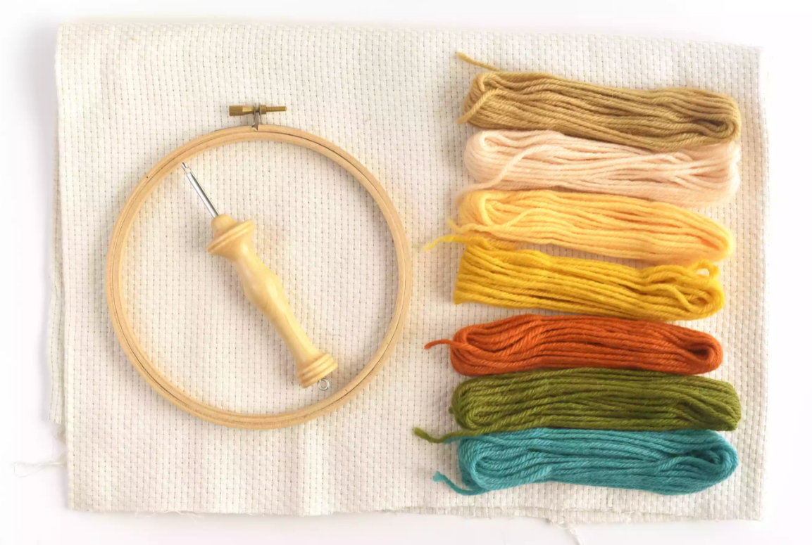 Bộ dụng cụ thêu nổi