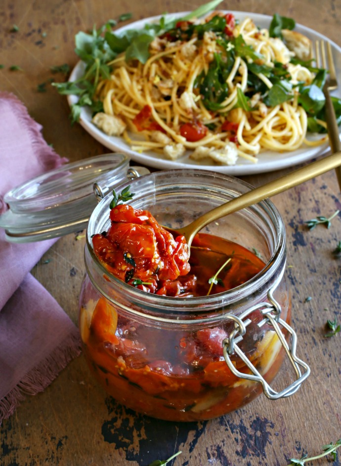 Hungry Couple Spaghetti with Arugula and Tomato Confit