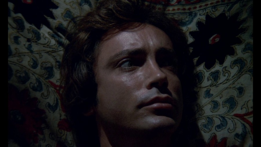 TRAUMA (LEGENDADO/720P) – 1976 Vlcsnap-2021-01-14-19h01m21s041