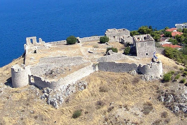 Ολοκληρώθηκε για το κάστρο του Άστρους η μελέτη - Στα σχέδια η ανάδειξη της έπαυλης του Ηρώδη του Αττικού Ολοκληρώθηκε για το κάστρο του Άστρους η μελέτη - Στα σχέδια η ανάδειξη της έπαυλης του Ηρώδη του Αττικού
