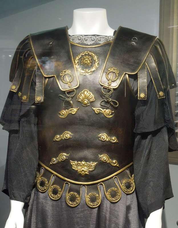 Commodus costume Gladiator