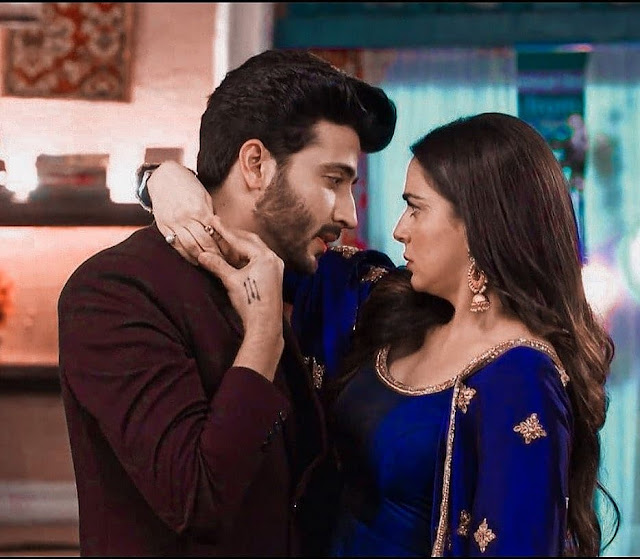 Kundali Bhagya 5th July 2021 Written Update Mahira secretly spies on Preeta