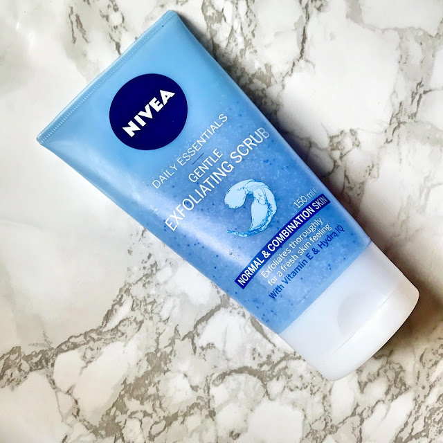 REVIEW NIVEA DAILY ESSENTIALS GENTLE EXFOLIATING FACIAL SCRUB