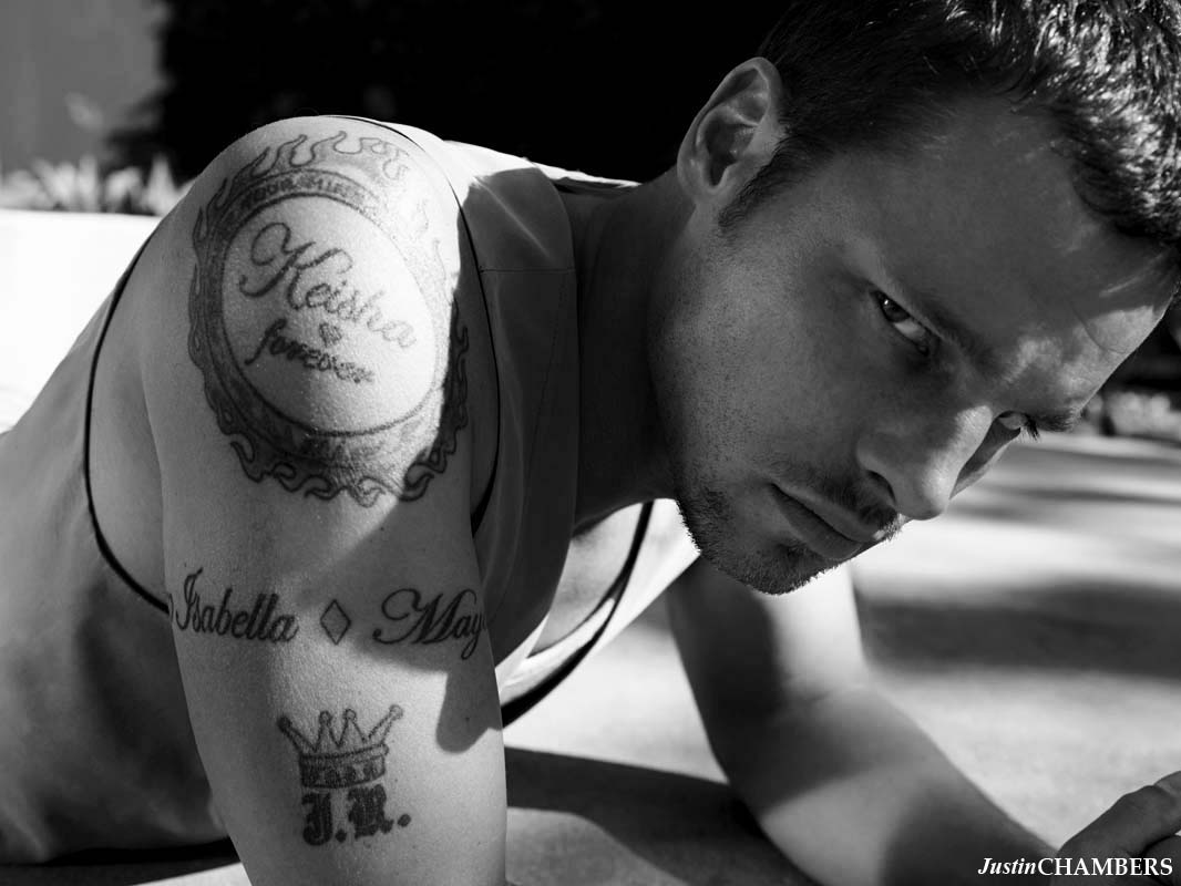 Justin Chambers Photo Gallery1.