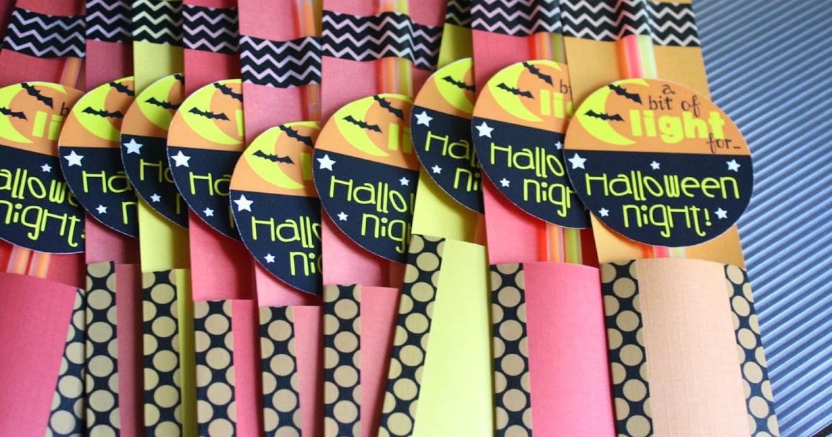 Love 2 Decorate: Glow in the Dark gifts - Treat for Halloween