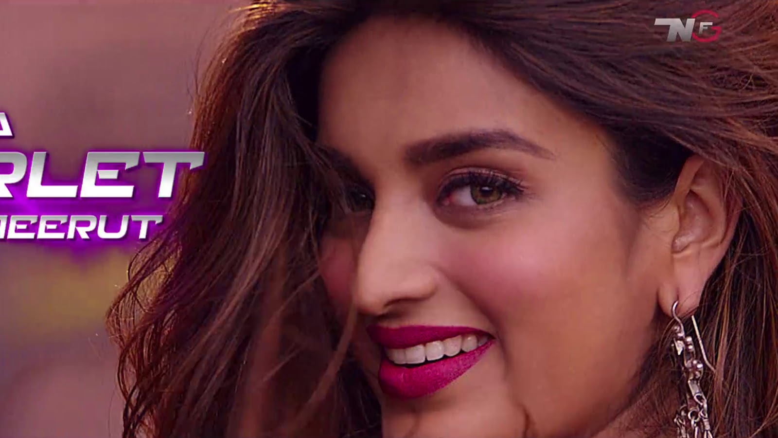 Nidhhi Agerwal Cute Smile HD Wallpaper 