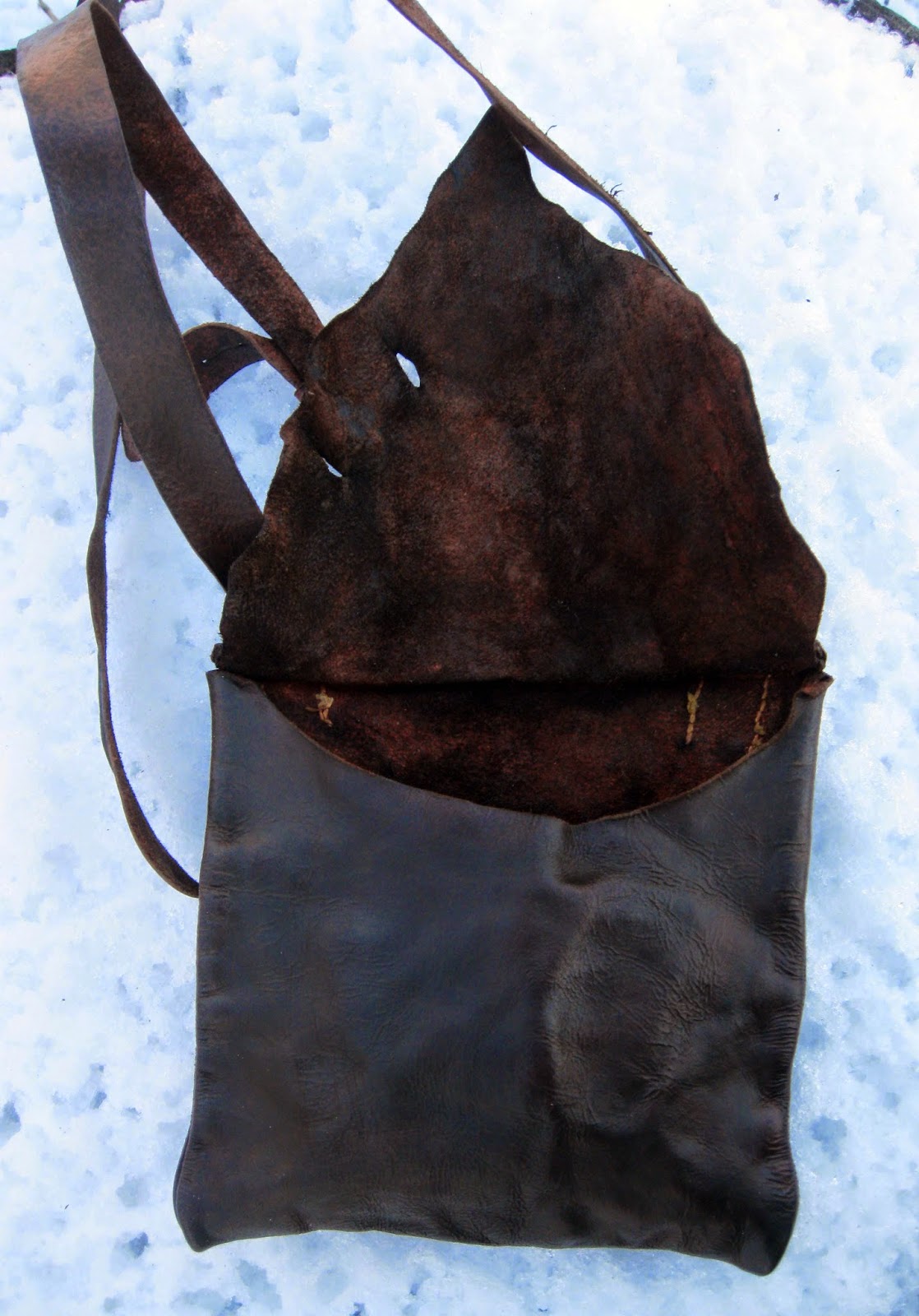 Ewing's Creek Pouches and Accoutrements: Pair of simple leather shot ...
