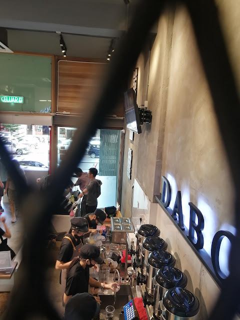 Lepak santai di Kafe terbaru Daboba Lip Sin @ Pekaka Square Penang Air boba buble tea brown sugar Lepak santai di Kafe terbaru Daboba Lip Sin @ Pekaka Square Penang Air boba buble tea brown sugar