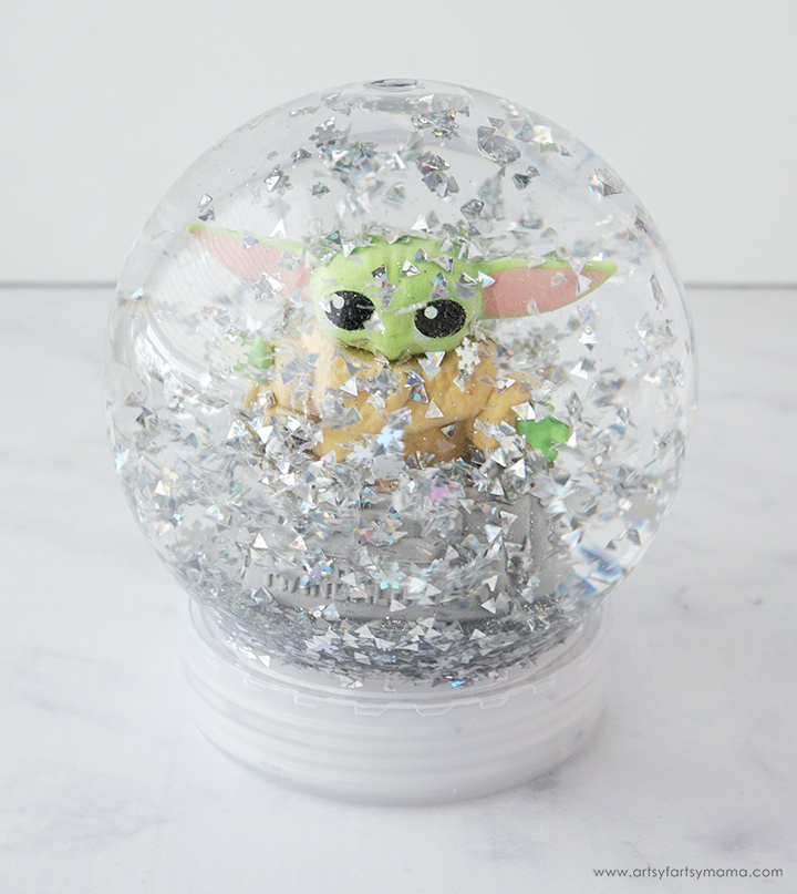 Baby Yoda Snow Globe
