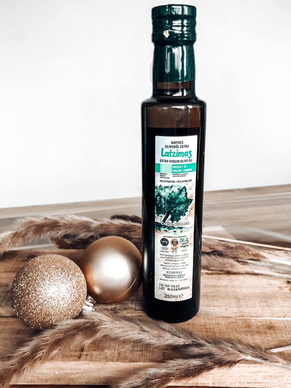 Jouwbox kerst editie Olive-Art Ralph Moorman & Juglen Zwaan Favourits Jouwbox Kerst Editie Olive-Art Biologische Olijfolie. Gezond om mee te koken en bakken.