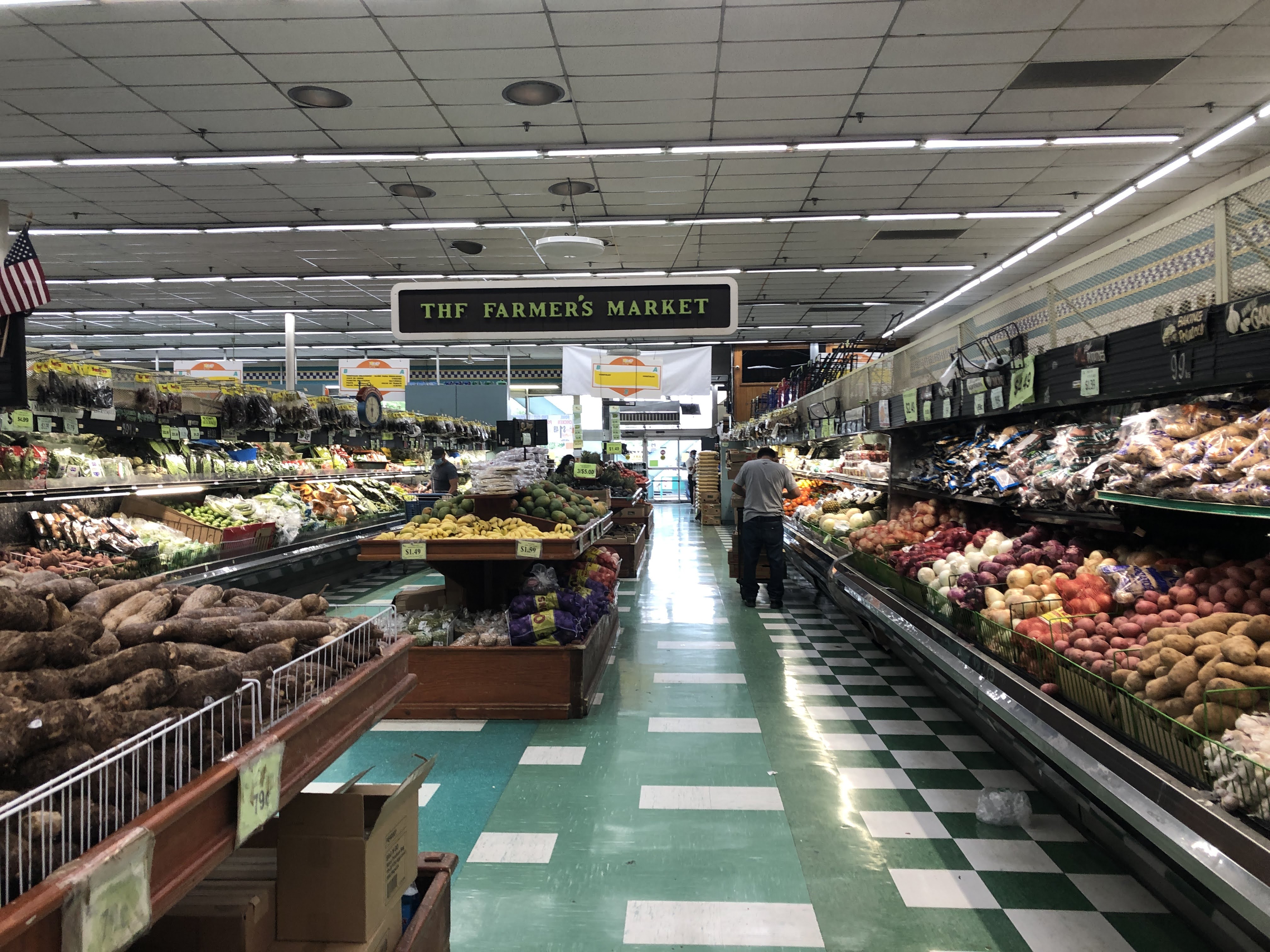 TOUR Pueblo Meat Supermarket Newark, NJ