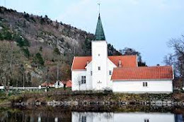 Valles Church, Valles, Lindnes, Norway