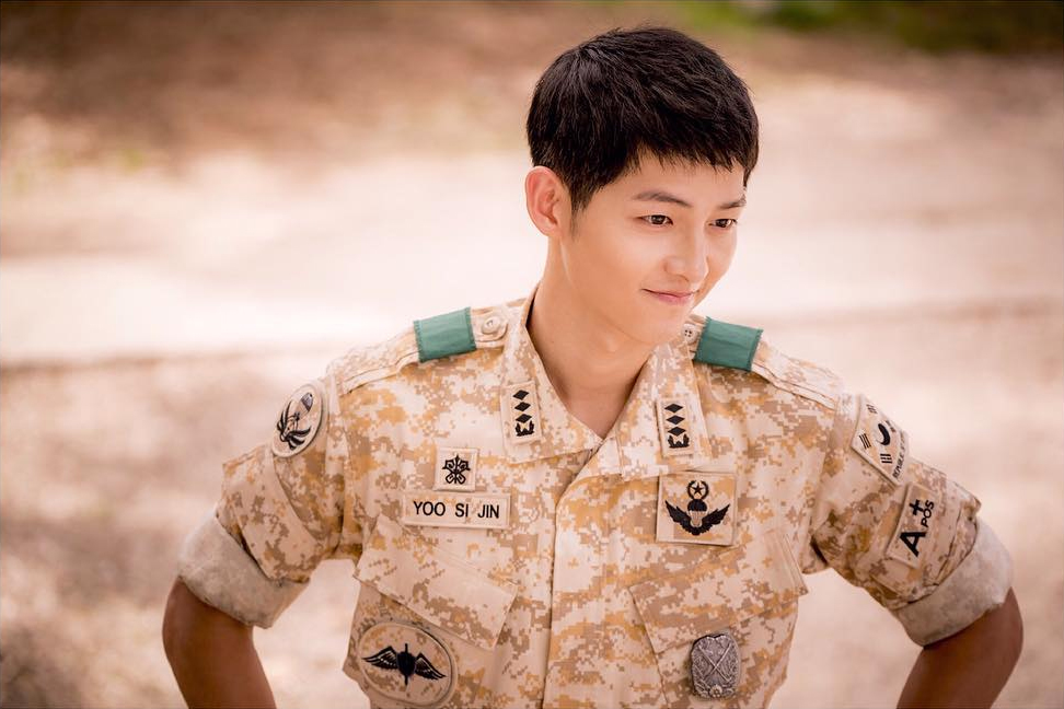 Resultado de imagen para song joong ki descendientes del sol