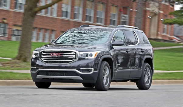 2017 GMC Acadia V-6 FWD 2017 GMC Acadia V-6 FWD