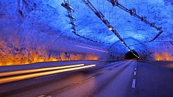 Dünyanın en uzun karayolu tüneli hangi ülkededir?