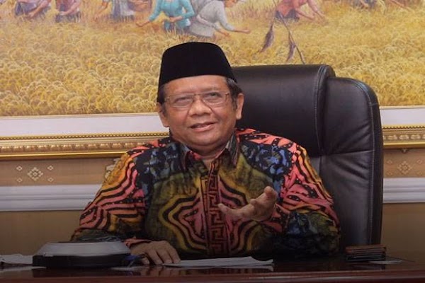 Soal TNI Copot Baliho HRS, Mahfud MD: Kebenaran Akan Temukan Jalannya