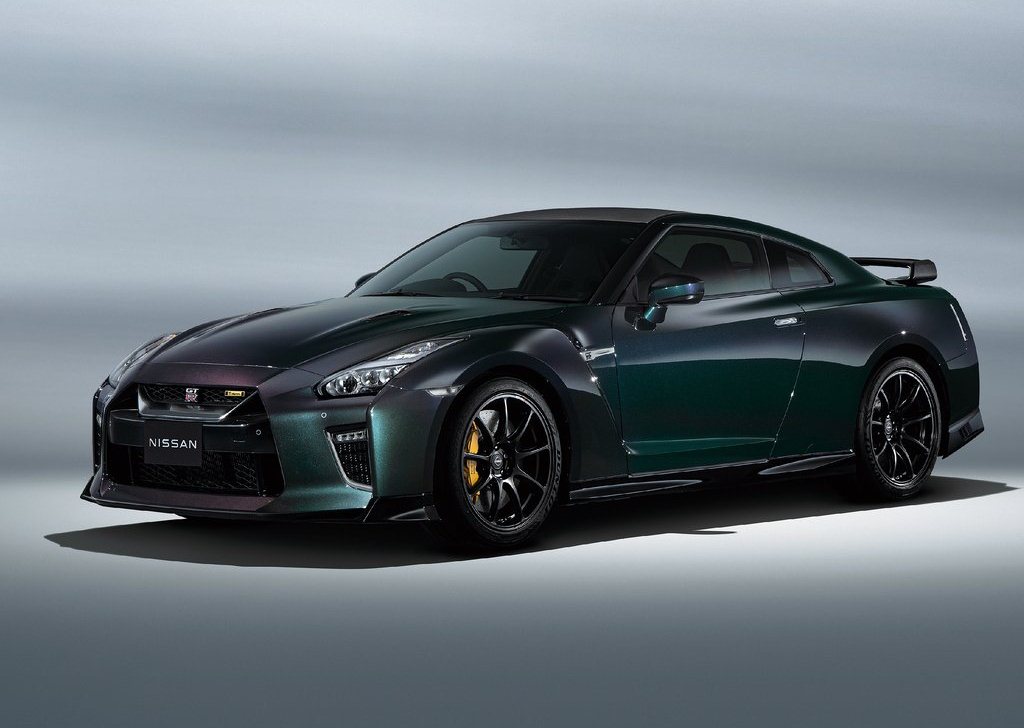 2022 Nissan GT-R T-spec