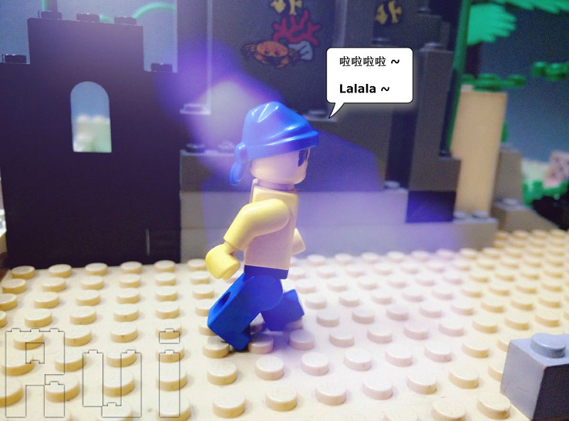 Lego Battle - He is humming