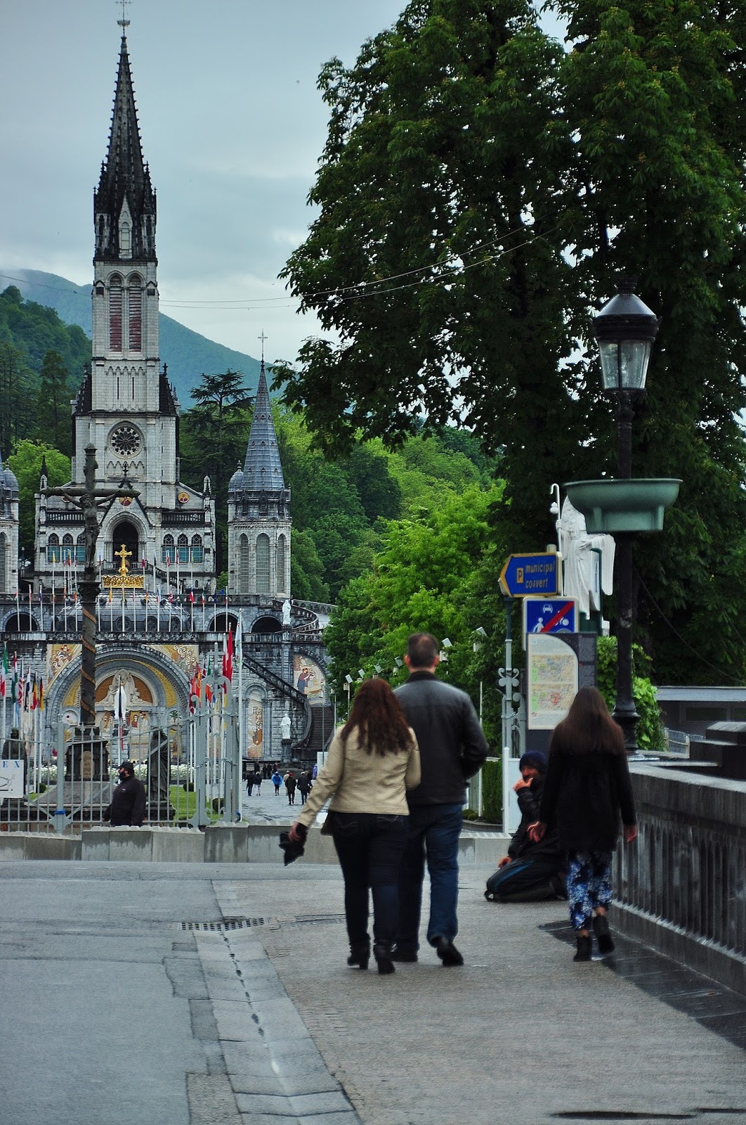 Photo Shoot Trip to Lourdes Part 1!