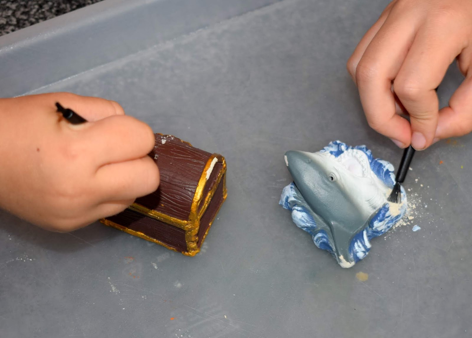 Tantrums To Smiles: National Geographic - Mini Dig Kits **REVIEW**