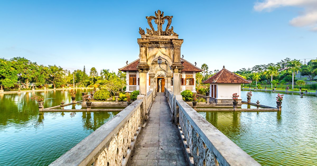 Daisuki Bali Genic Trip: Taman Ujung Water Palace