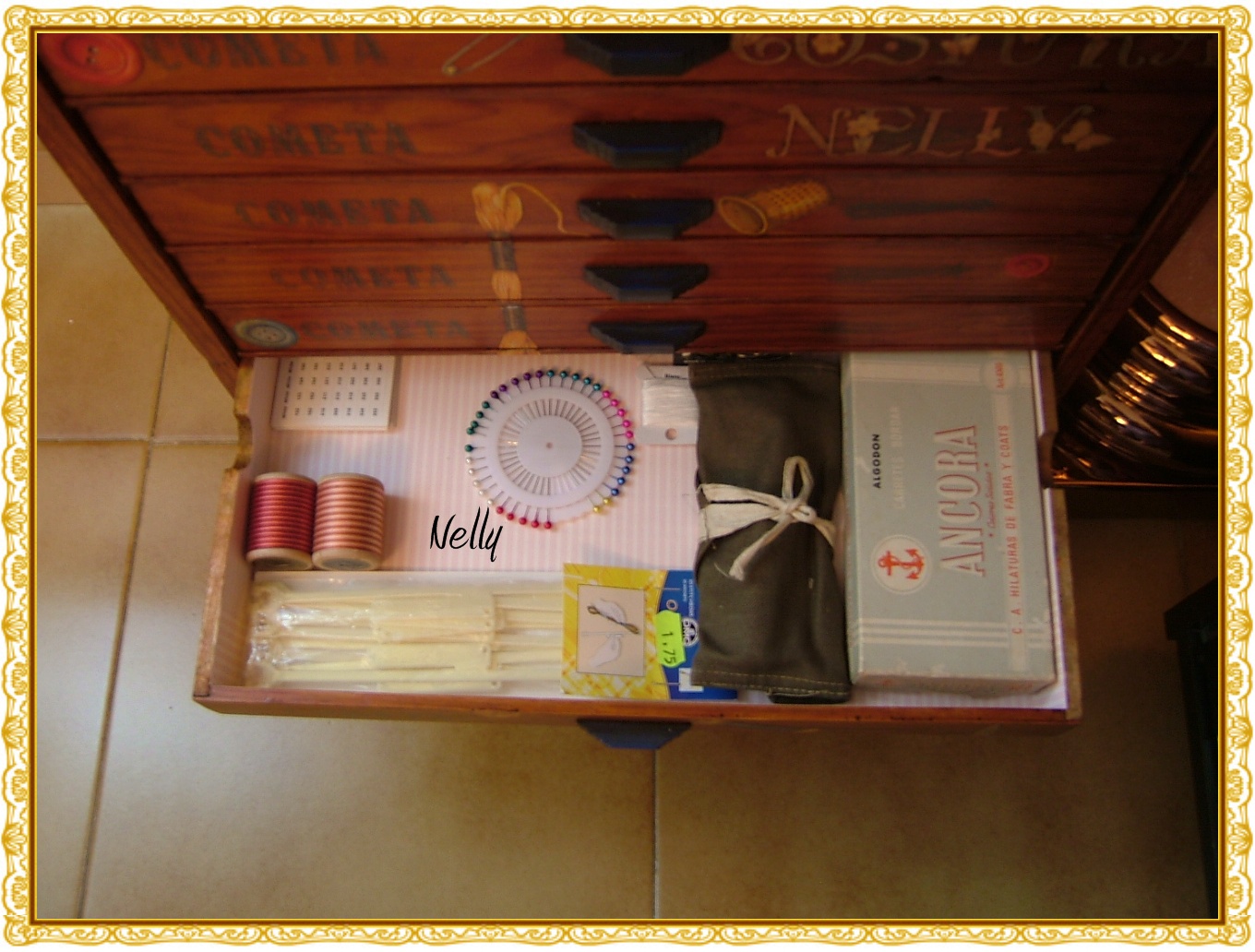 Misceláneas cristall: Paso a paso mueble de costura antiguo