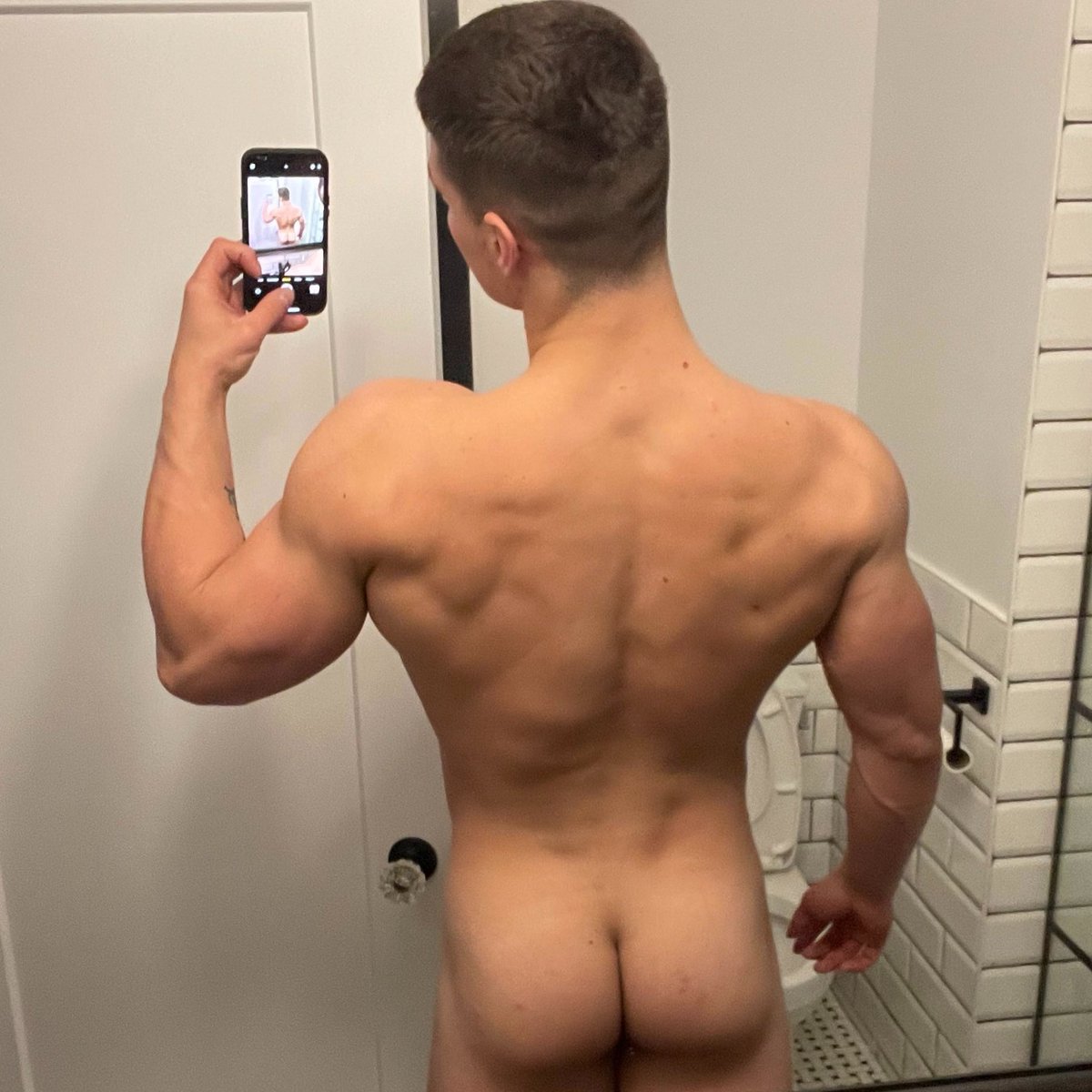 Slideshow malik delgaty ass.