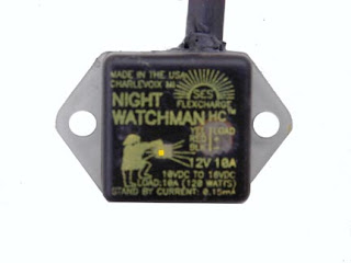 flexcharge-night-watchman-10a-12v-wind-kinetic