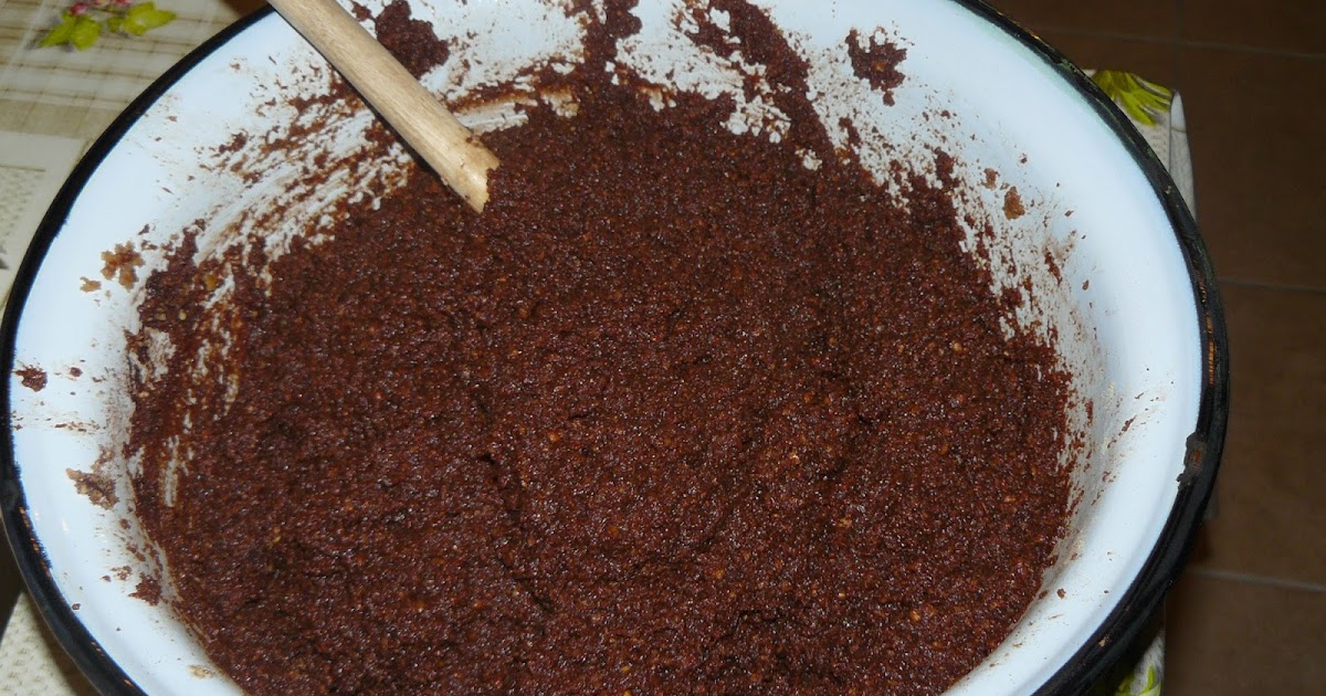 home made easy cakes No Bake Salami Cake with Chocolate and Coconut