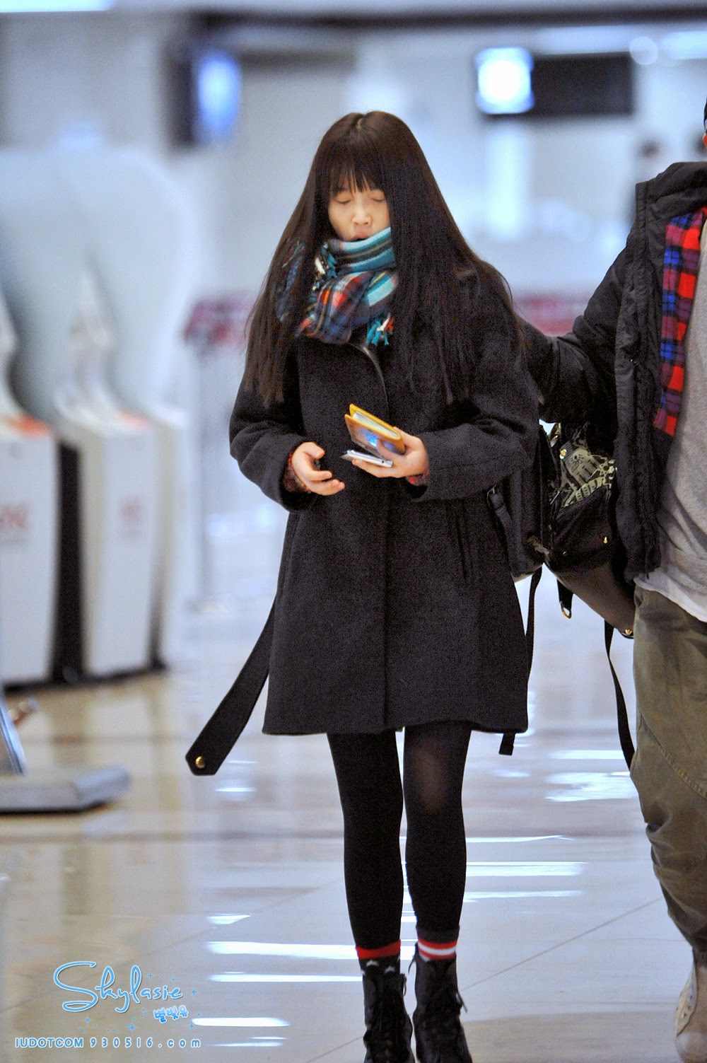 IU Airport Fashion.