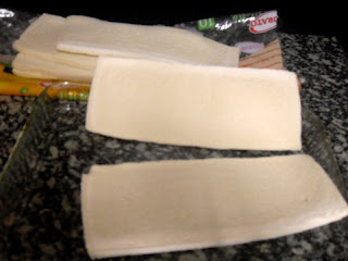 Capas de pan de molde para el pastel de atún