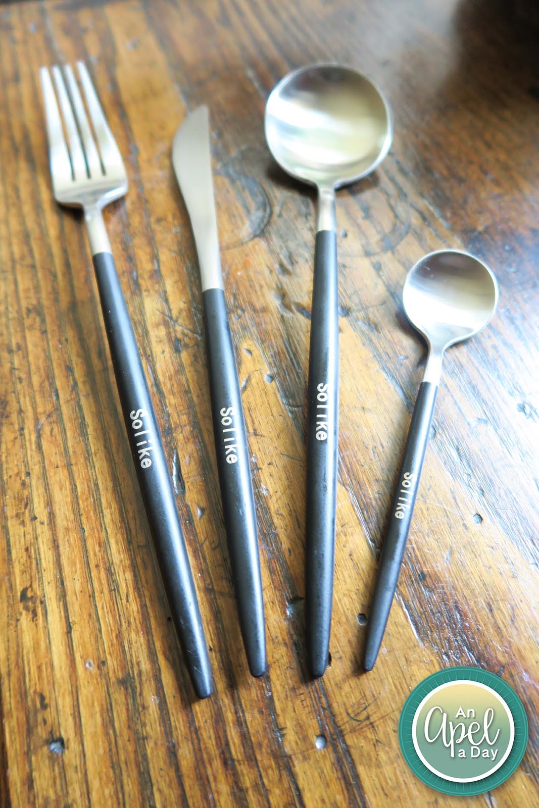 An Apel a Day Silverware Set Review