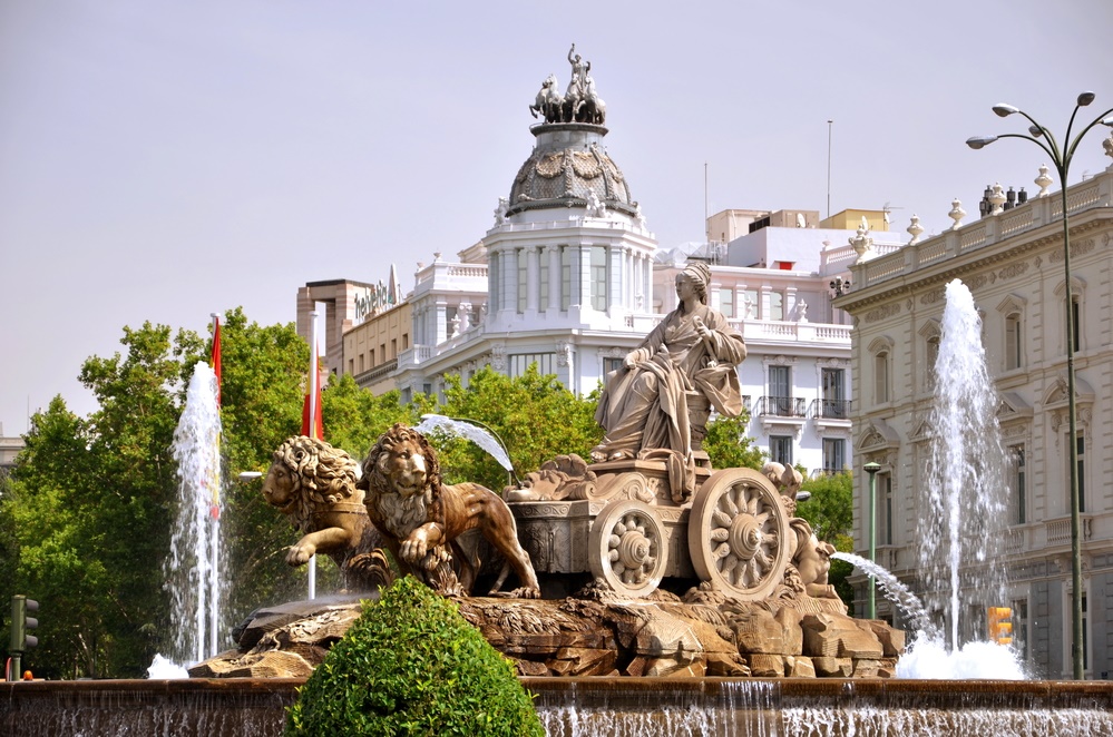 De paseo por Madrid Fuentes de Madrid Fuente de Cibeles