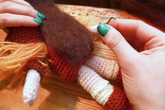 mage of the tail installation of Amigurumi squirrel girl