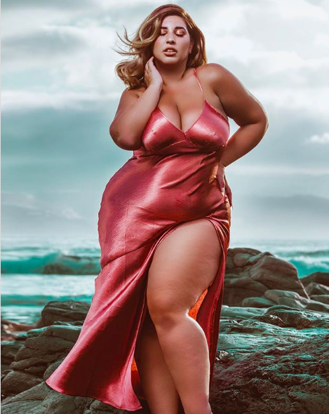 Curvy natalia lozano