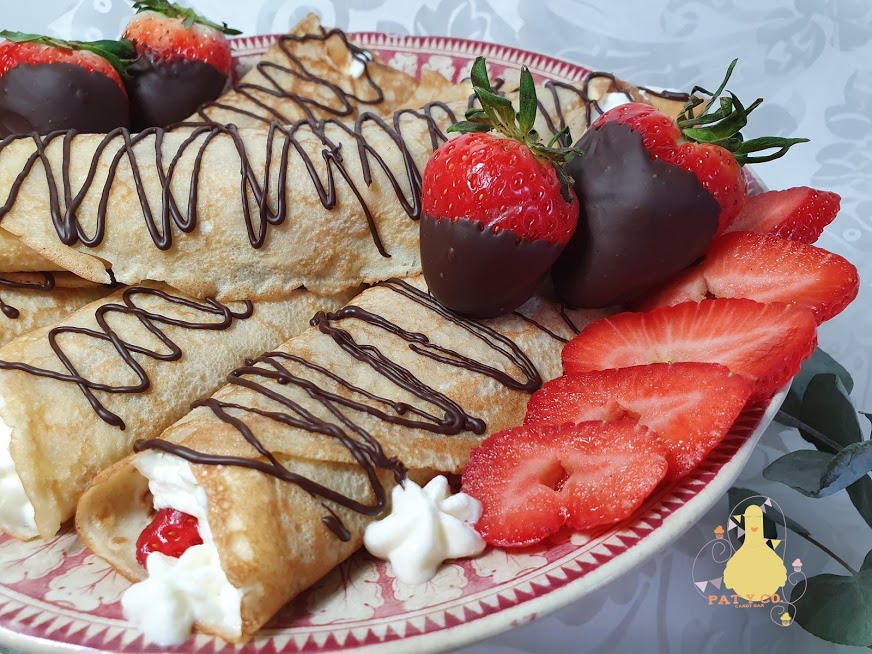 PATYCO CANDYBAR *Crepes con Fresas, Nata y Chocolate*