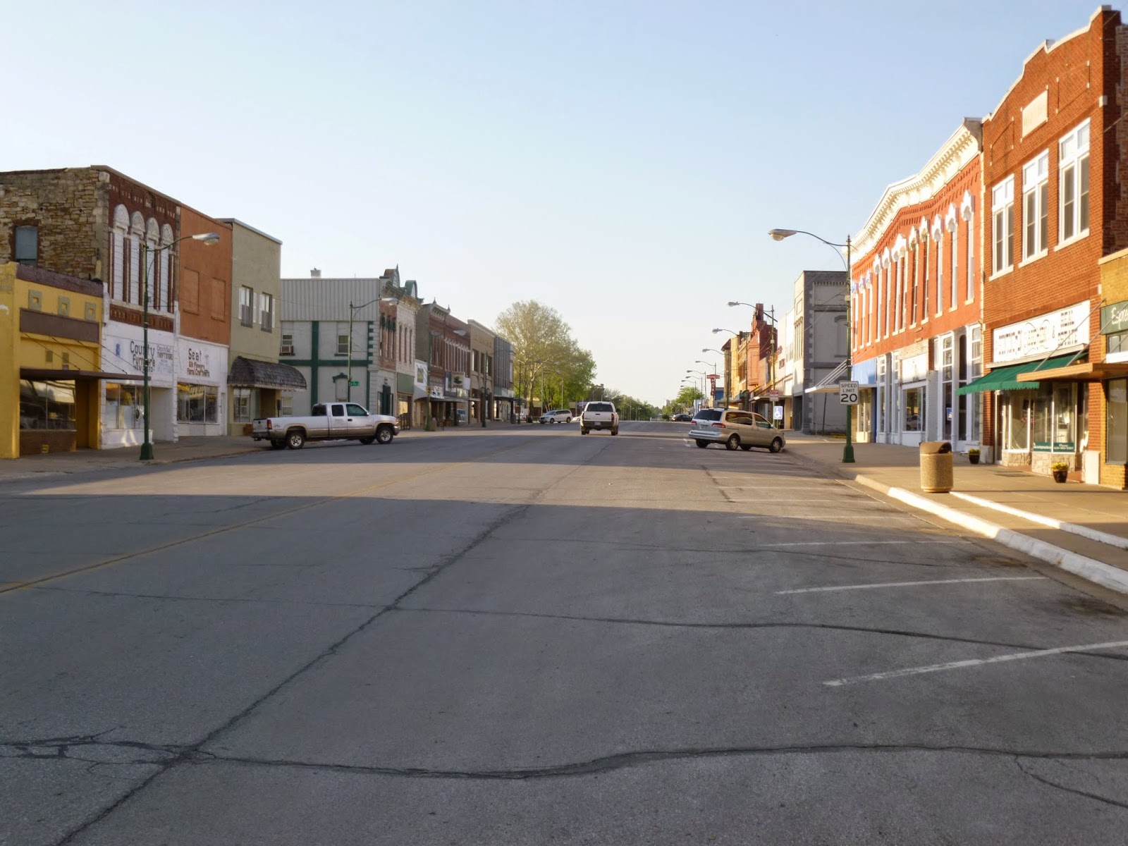 seniors walking across america POST 1312; MAY 06, 2014; EUREKA, KANSAS