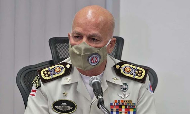 'Ele direcionou a arma para a tropa', justifica comandante-geral da PM