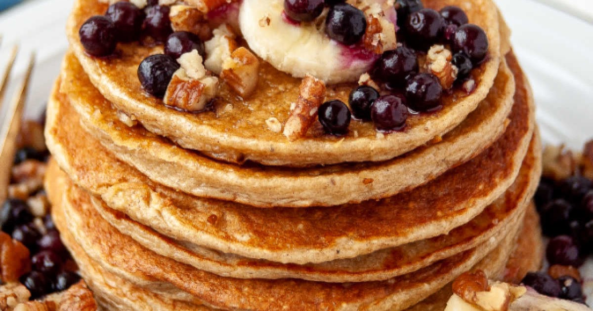 Cooking With Carlee Oatmeal & Cottage Cheese Blender Pancakes