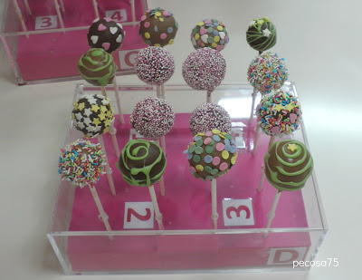  CAKE POPS 