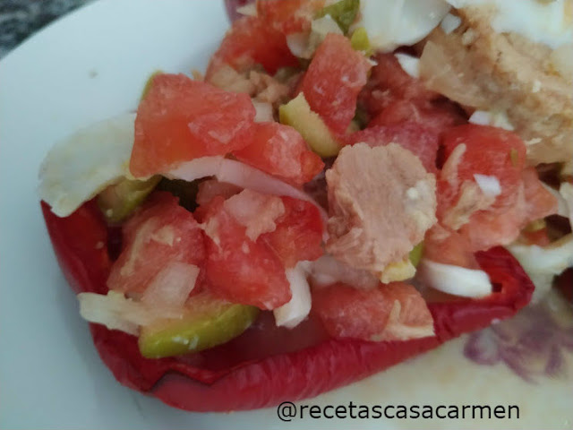 Pimientos rellenos de ensaladilla