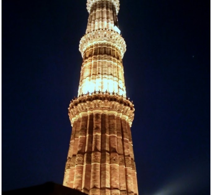 Qutub Minar Complex, Under Lights! - A Photo Essay
