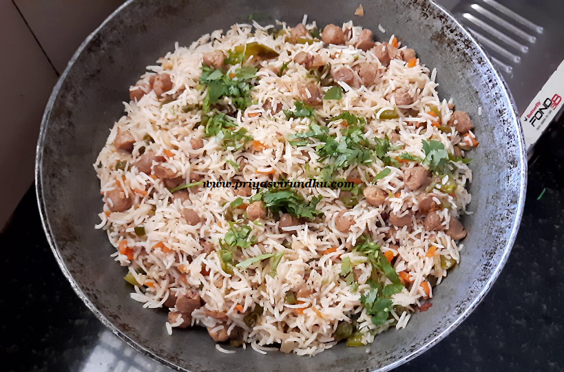 Priya's Virundhu: Soya Chunks Fried Rice Recipe/Soya Fried Rice Recipe ...