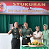 HUT ke-56, Anggota Korem Baladhika Jaya Potong Tumpeng