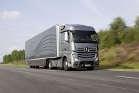 Mercedes-Benz Aerodynamics Trailer