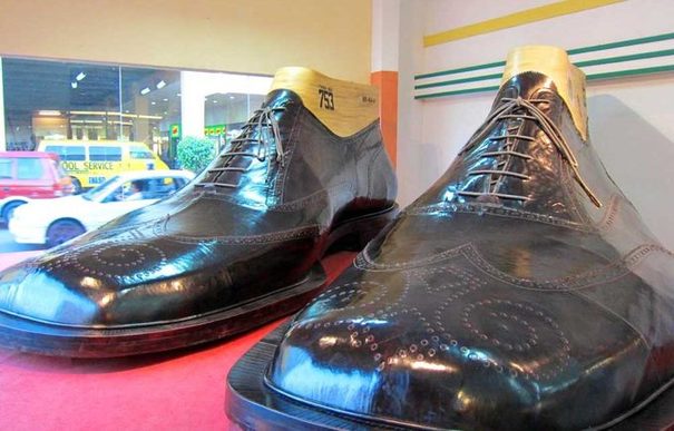 This big pair of shoes were made in Marikina, Philippines as one of the biggest things in the world.