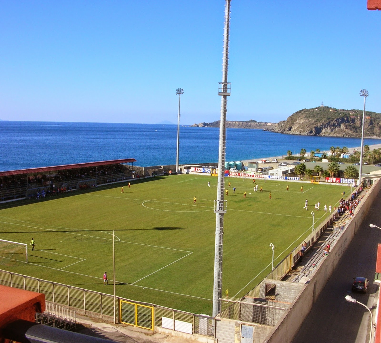 Calcio Eccellenza Sicilia 2015/2016 Trenta squadre, i possibili gironi