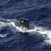  Marinha da Indonésia acha objeto flutuante que pode ser de submarino